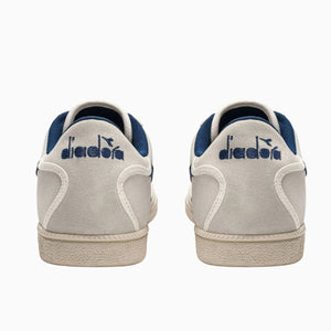 Trainer suede