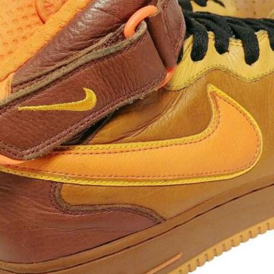 Nike