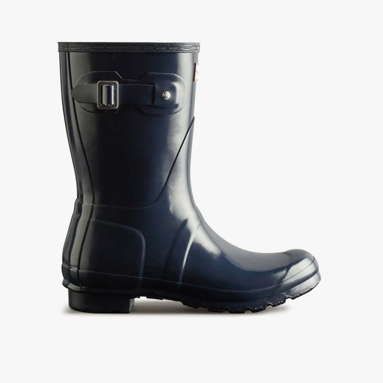 Short gloss boot