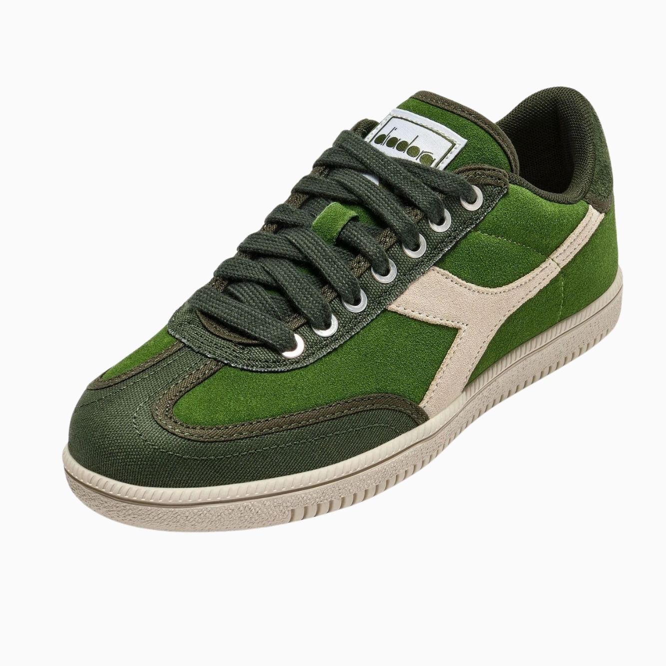 Trainer suede