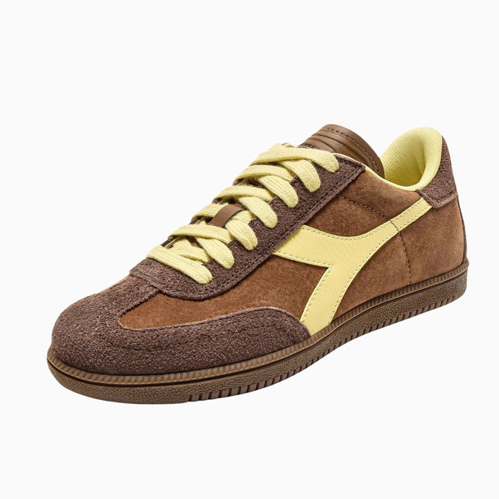 Trainer hairy