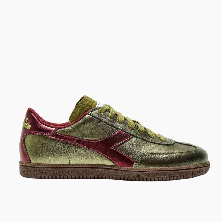 Trainer metalized