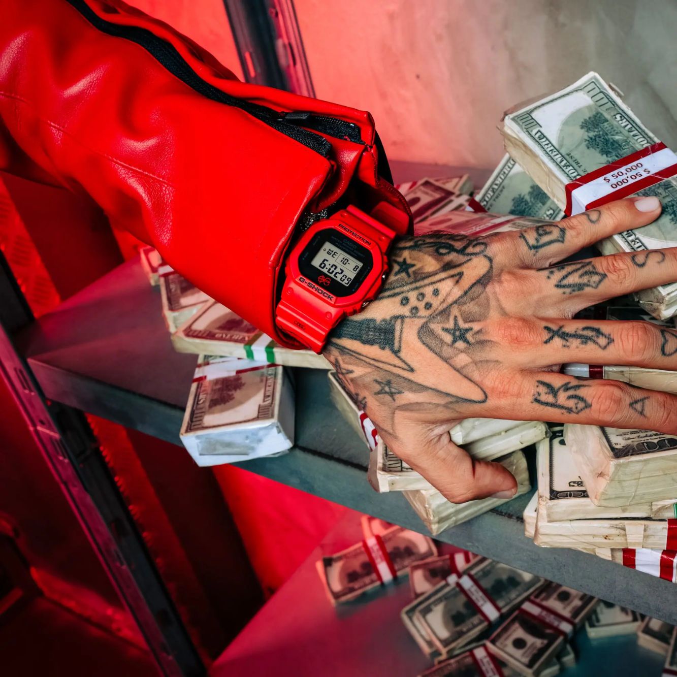 Sfera Ebbasta X G-shock