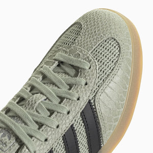 Gazelle Indoor